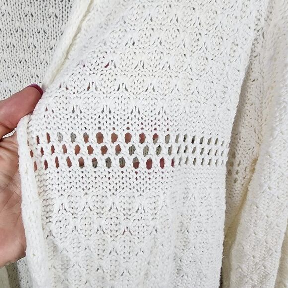 Charlotte Russe Cardigan White Sweater Size Large - Picture 8 of 9
